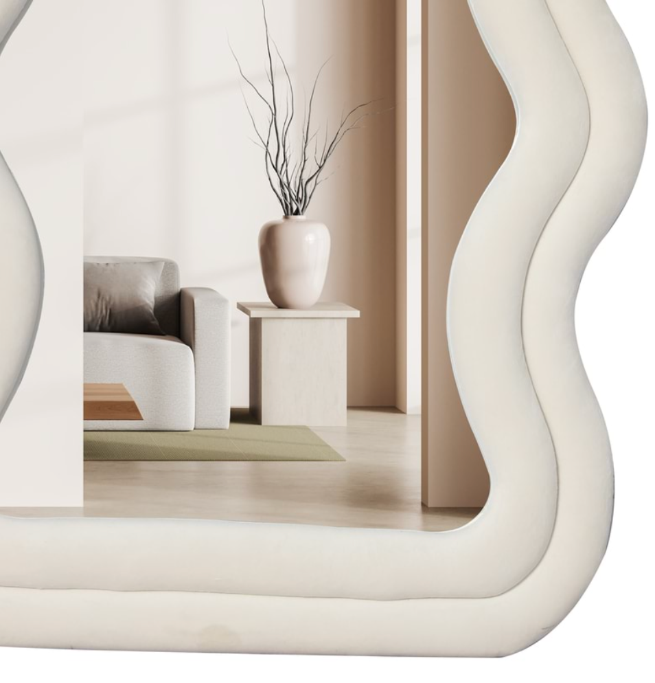 The 'Selfie' Mirror